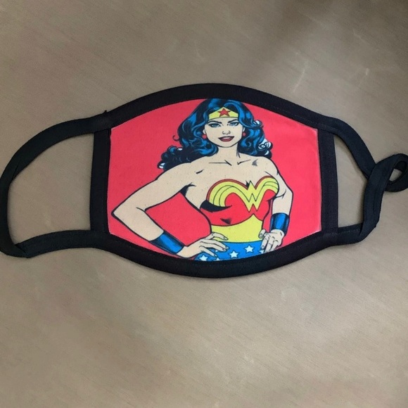 Mask - Picture 1 of 1